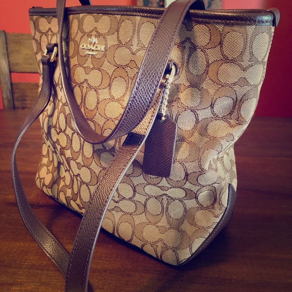 Authentic Coach Purse